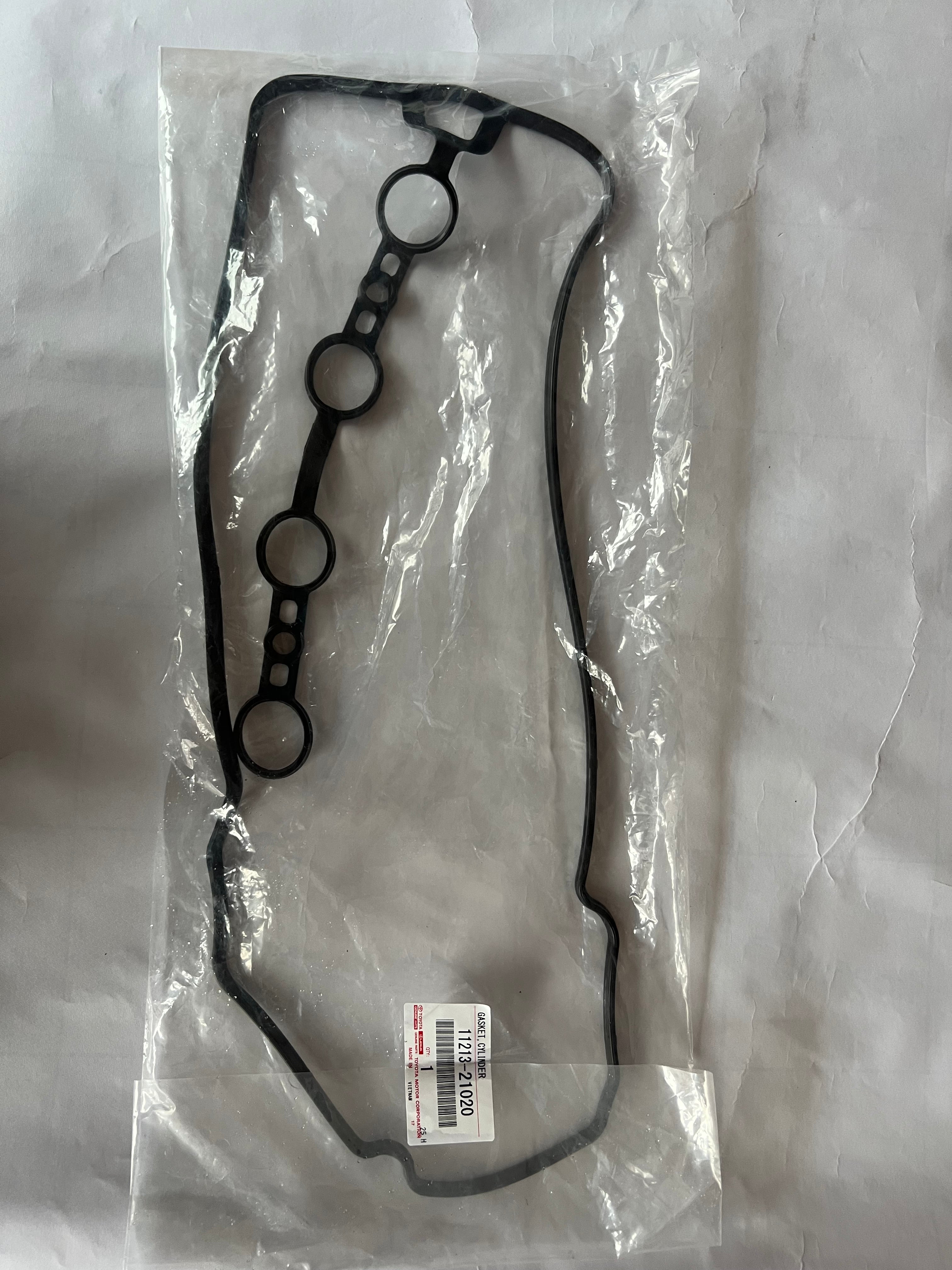 Genuine Tappet Cover Gasket for Toyota Corolla Axio & Fielder 11213-21020 | Toyota Genuine Valve Cover Gasket Pakistan