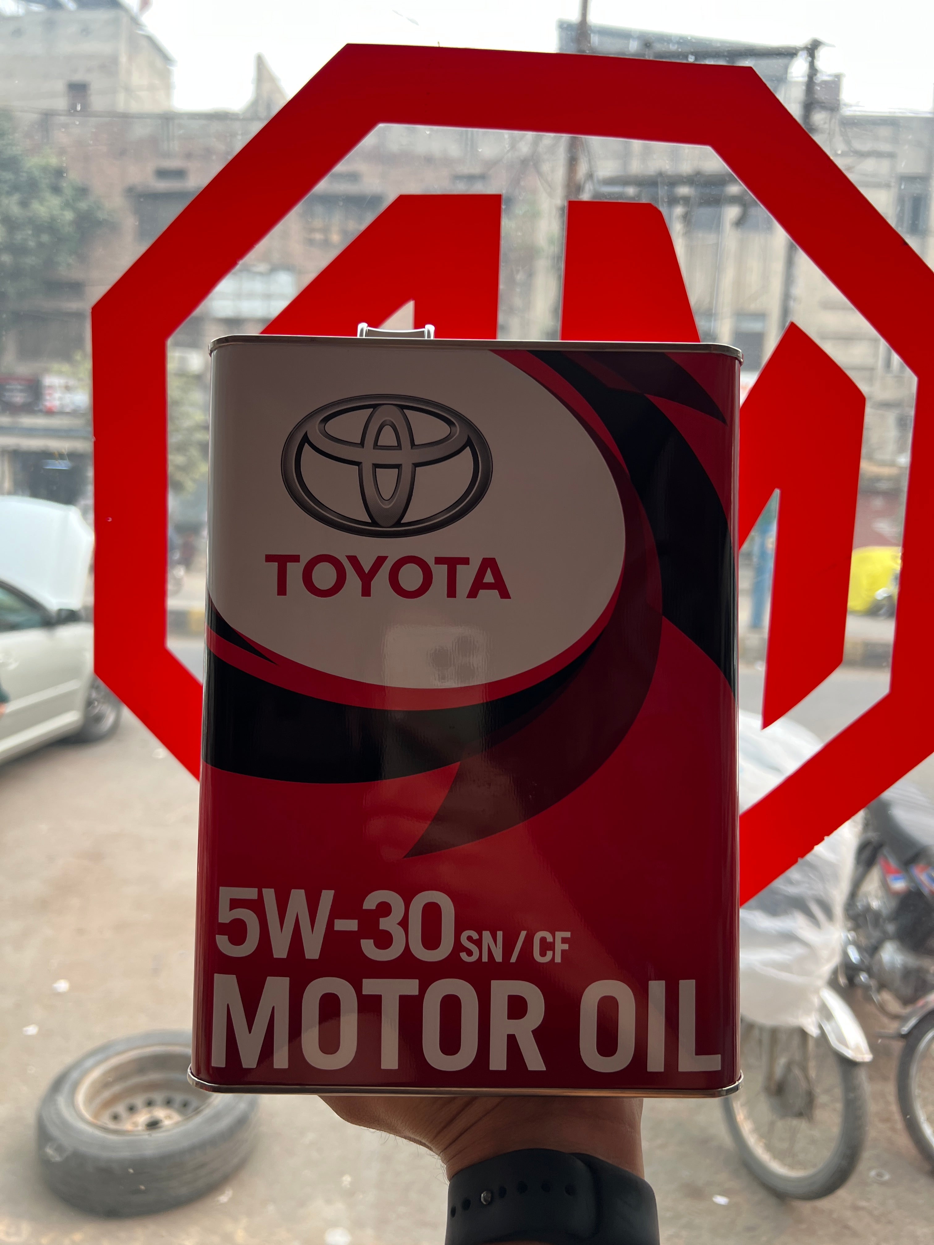 Toyota Motor Oil 5W 30