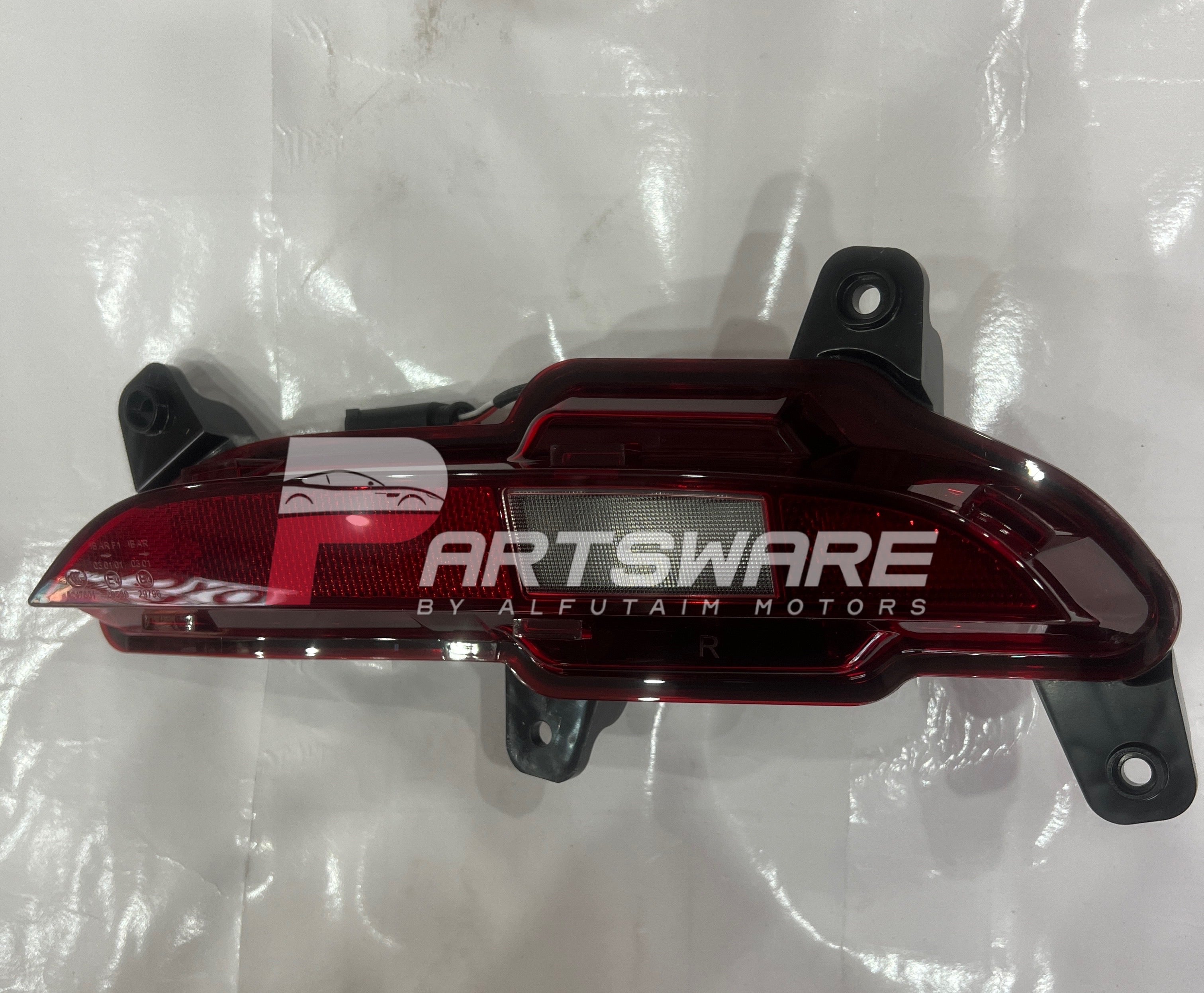 Genuine MG HS PHEV Rear Bumper Reflector – Original MG Part