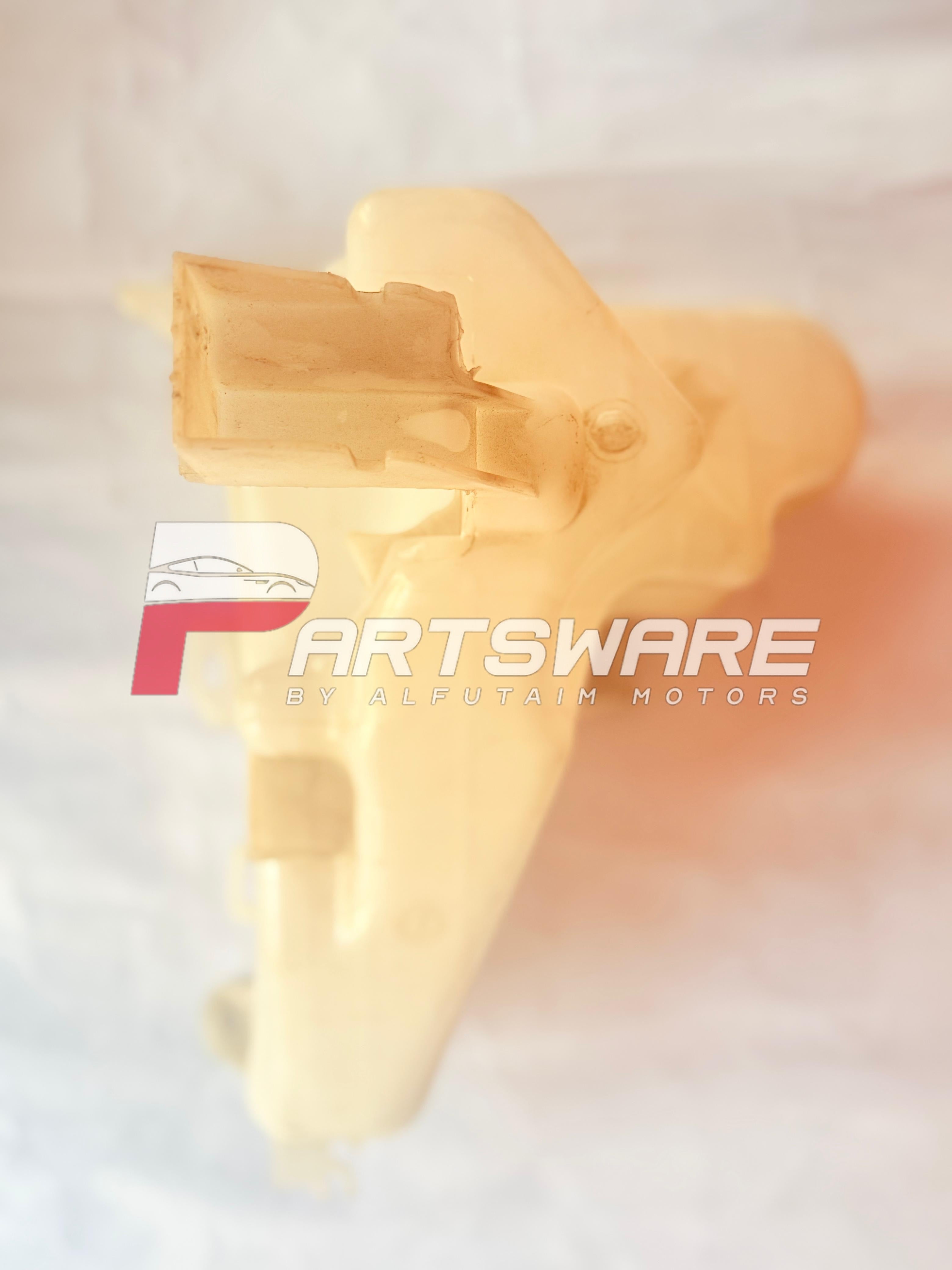 Toyota Hilux Revo Wiper Bottle – Premium Quality
