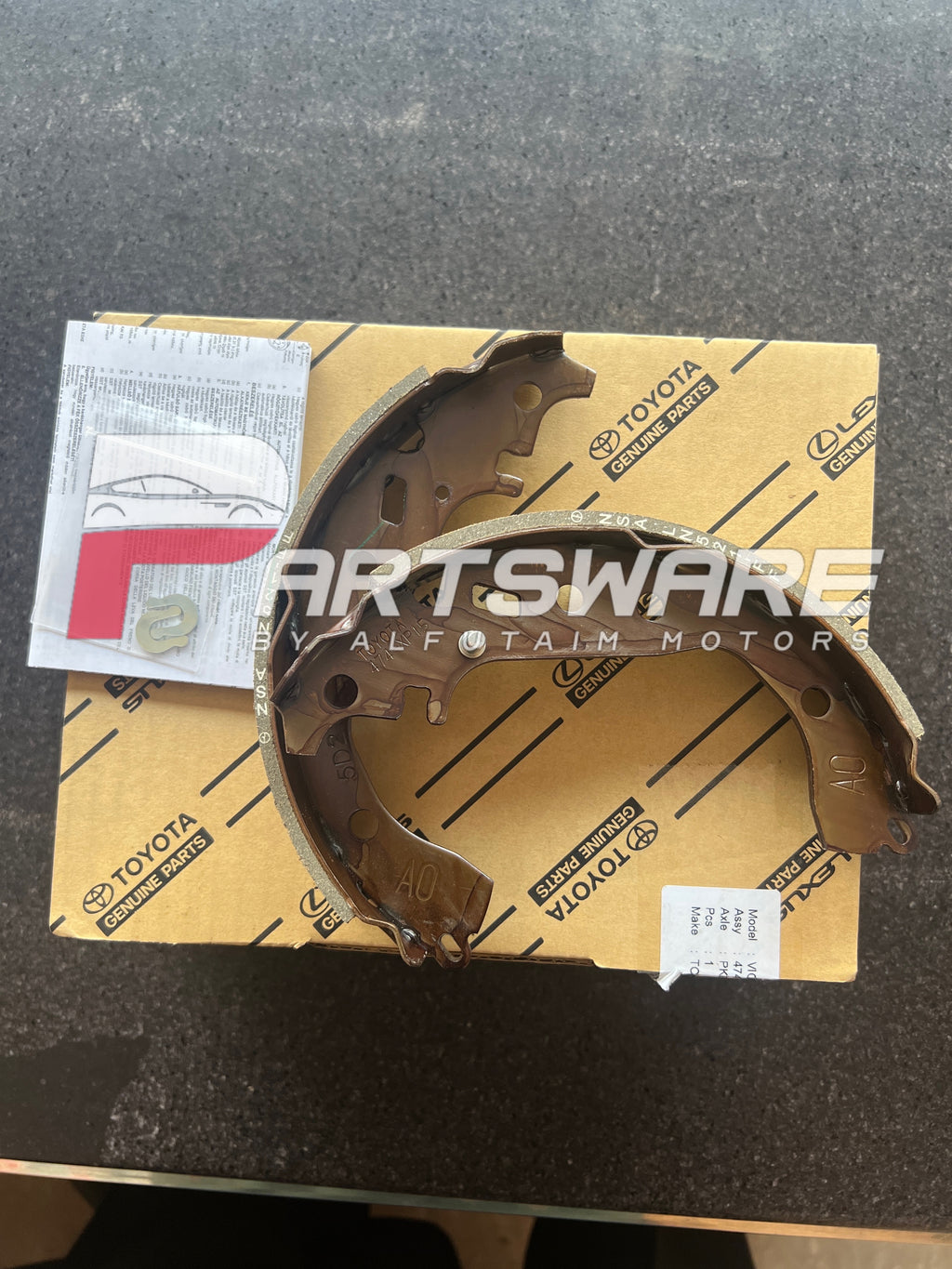 Genuine Rear Brake Shoe for Toyota Yaris Sedan