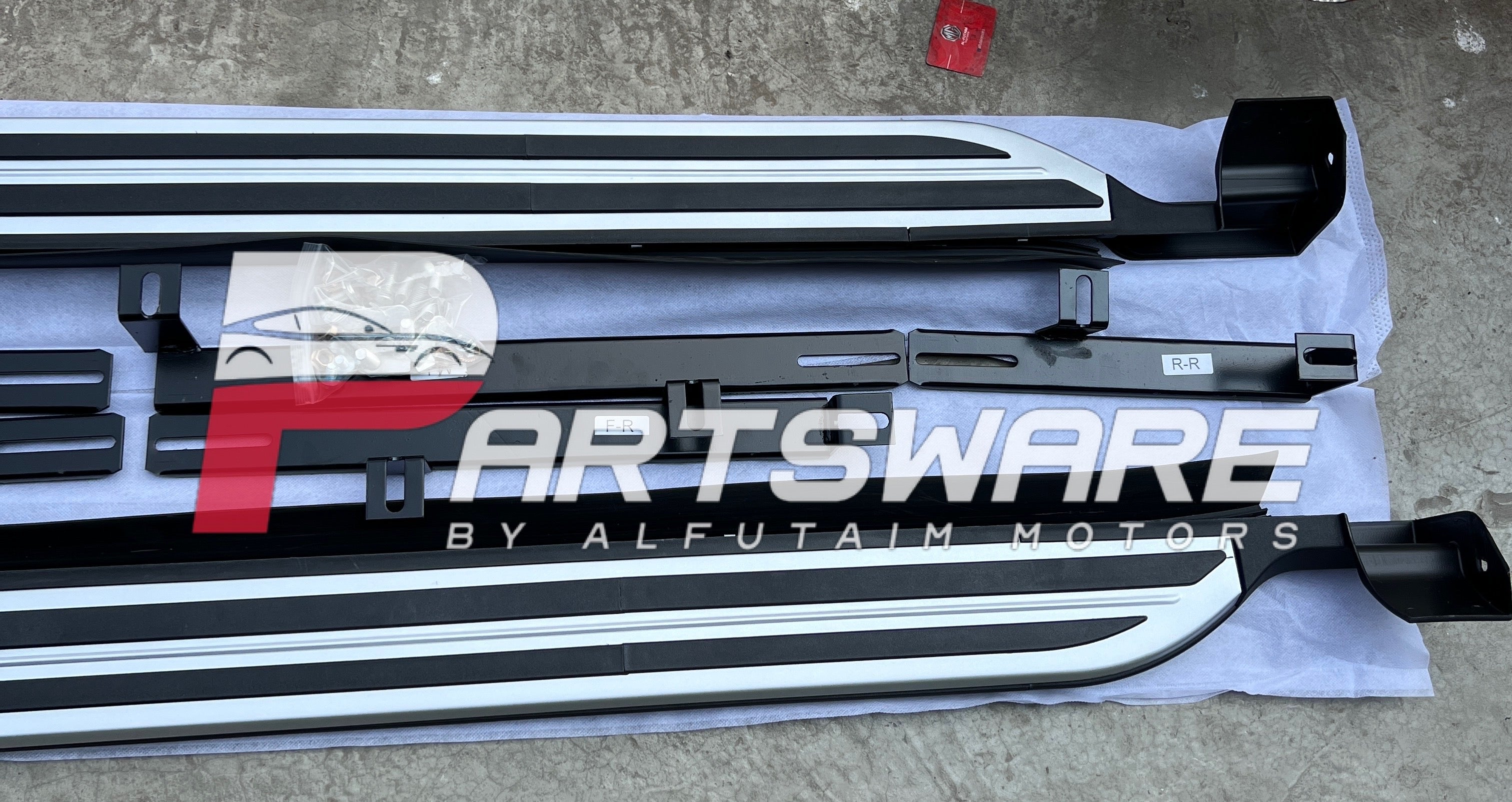 Side Panels / Side Skirts for MG HS PHEV