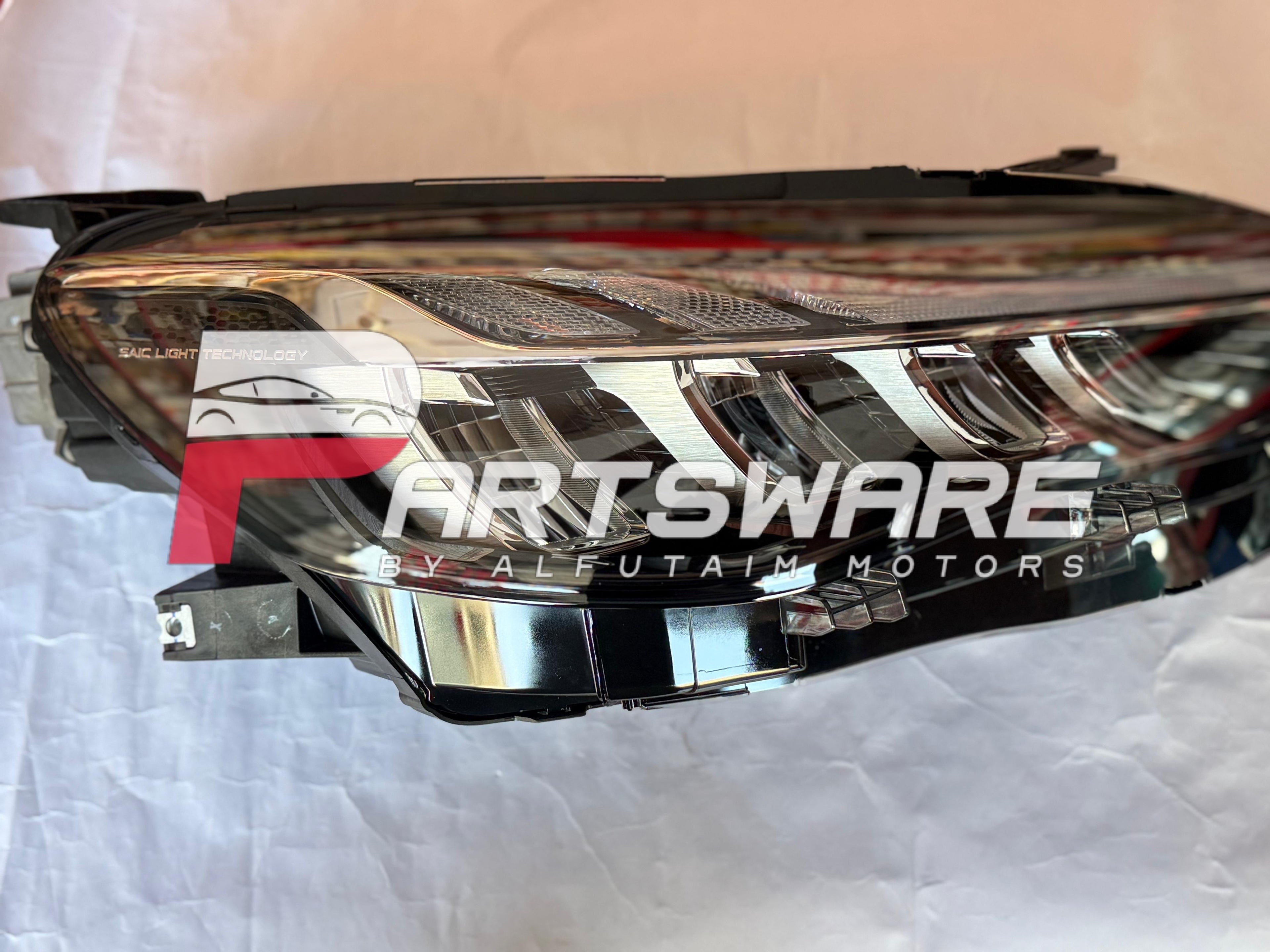 MG HS PHEV Headlight