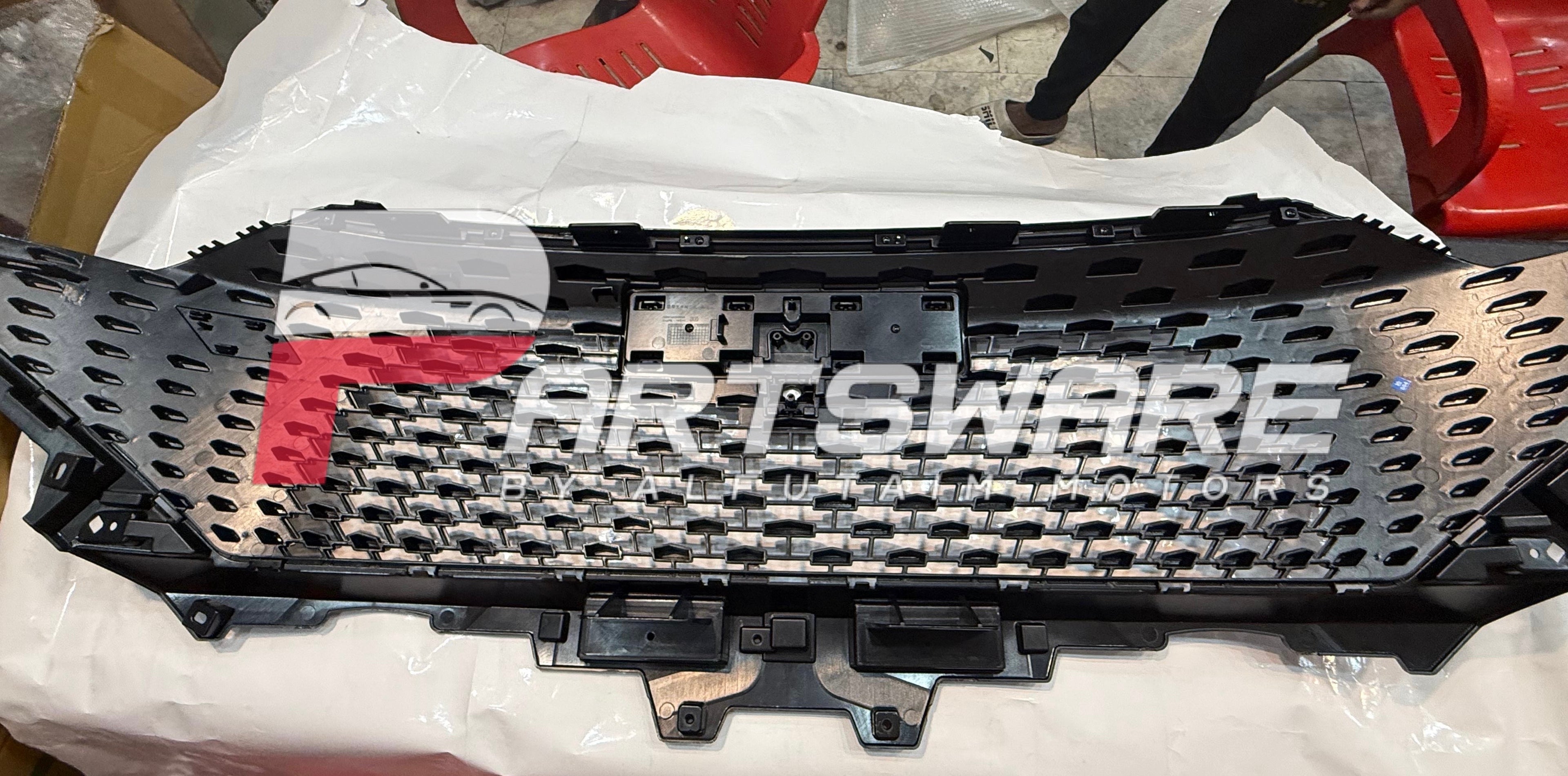 Haval H6 HEV 2023 Front Show Grill (China) | Premium Front Grille Replacement | Stylish Exterior Upgrade Pakistan