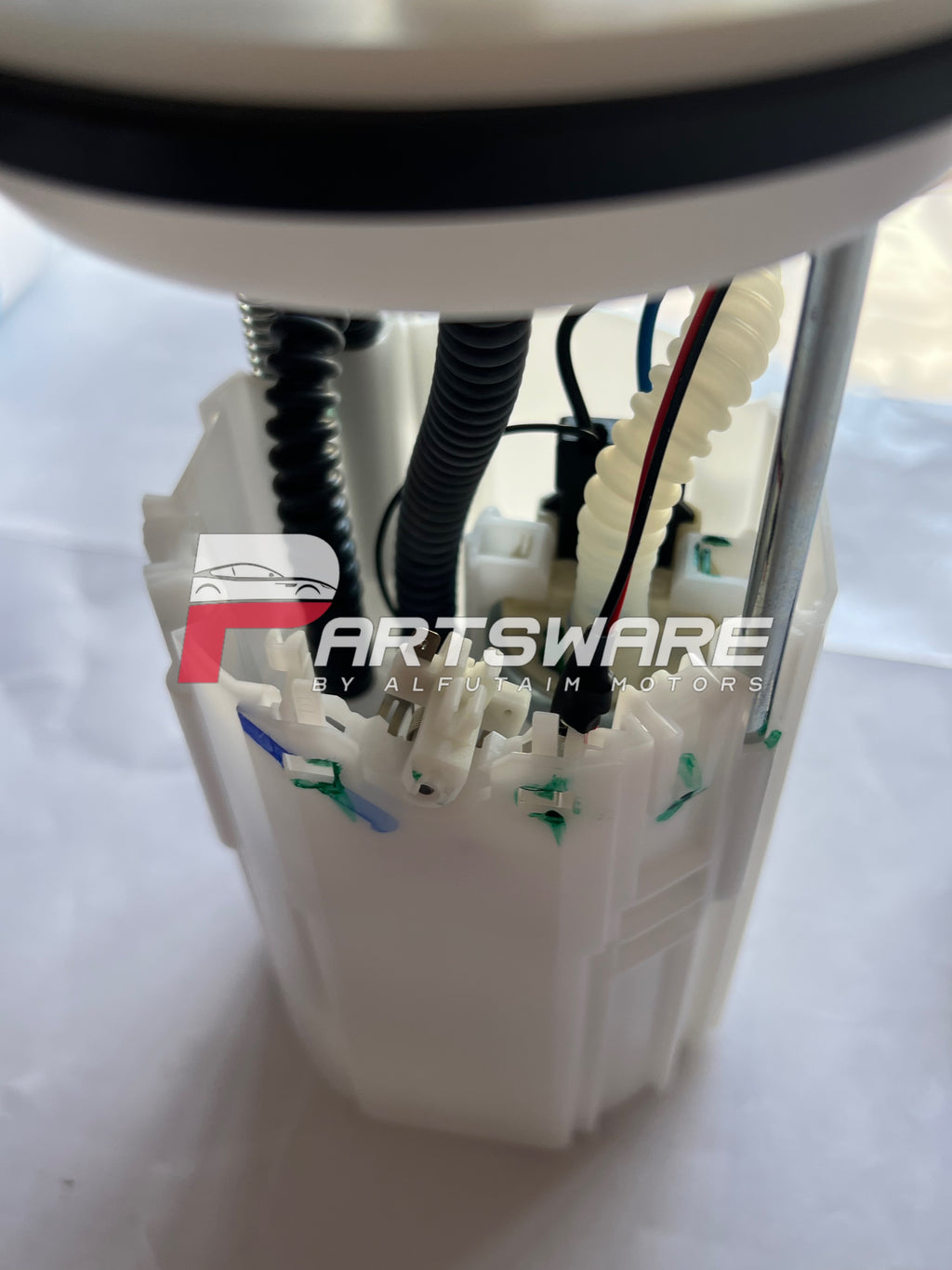 Genuine Fuel Filter Assembly for Haval H6 | Original OEM Fuel Filter Assy | Haval H6 Engine Parts Pakistan
