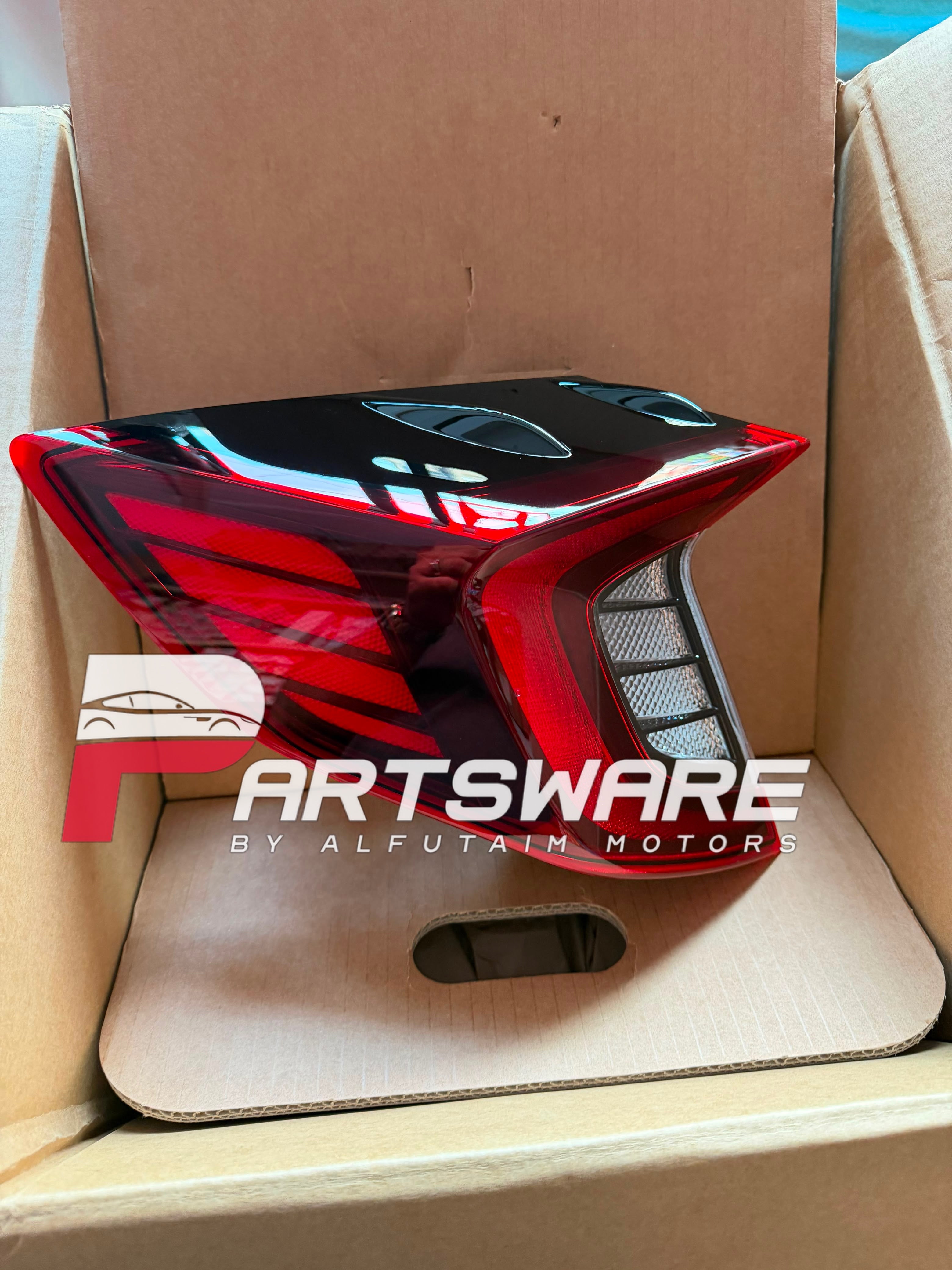 Genuine Outer Rear Back Light for Hyundai Sonata 92401-L1100 | Original Tail Light Pakistan