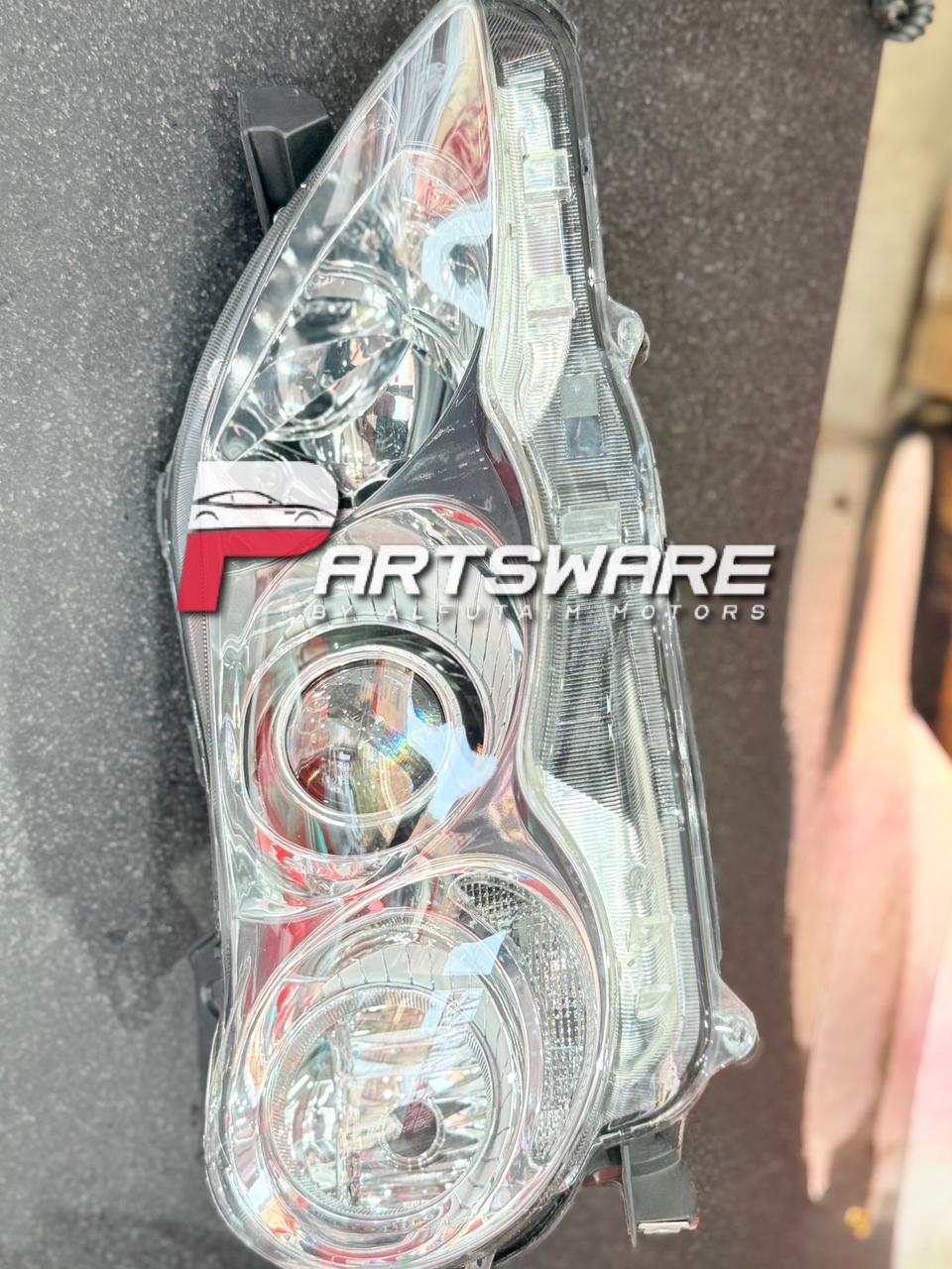 Genuine Toyota Mark X Japan Headlight – Single Piece