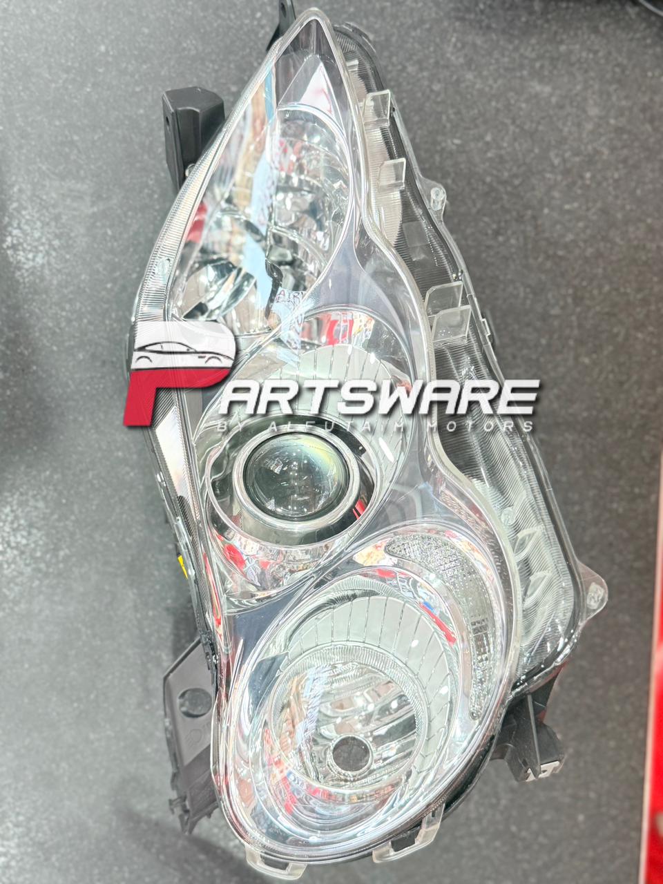 Genuine Toyota Mark X Japan Headlight – Single Piece