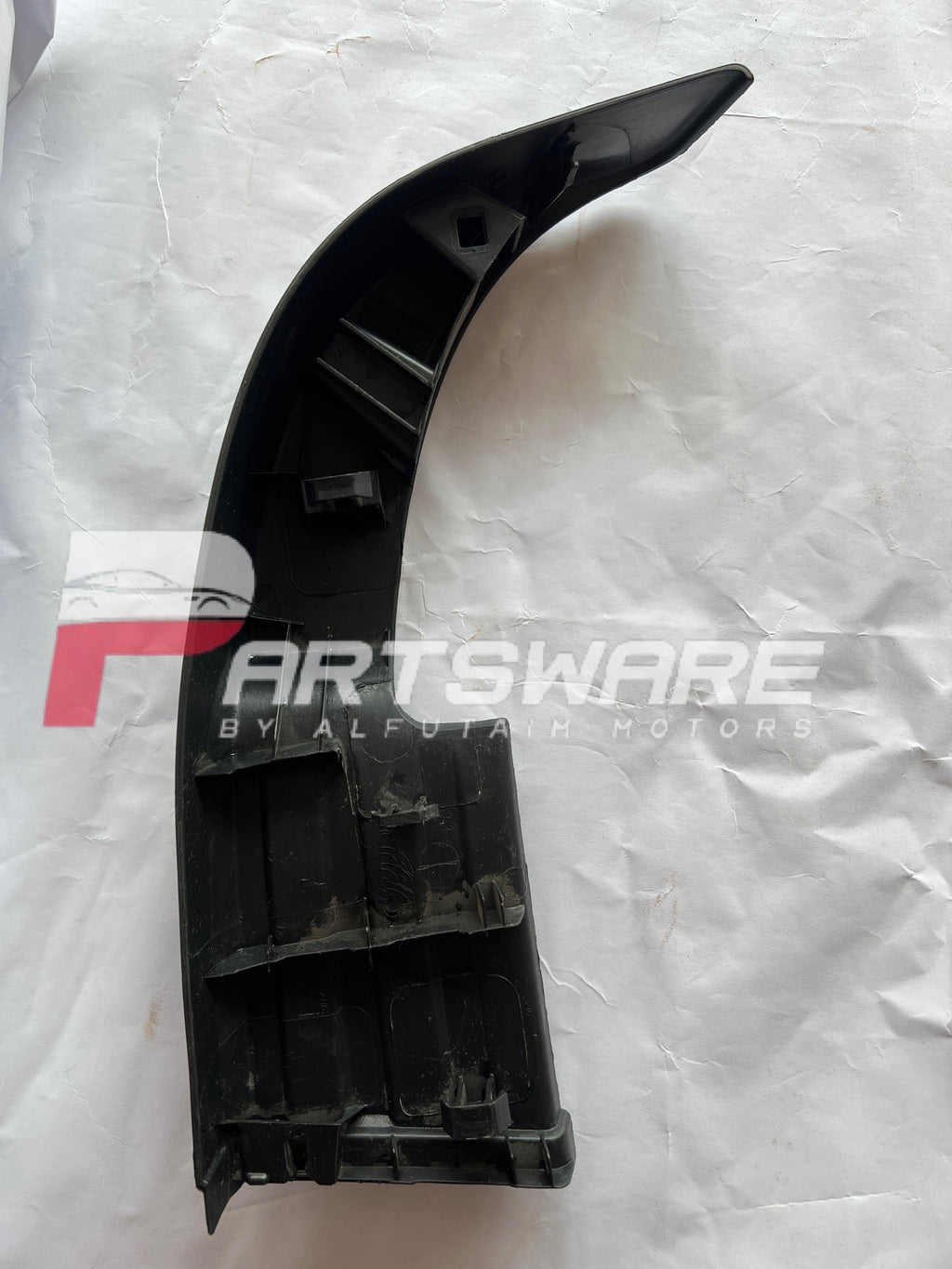 Rear Bumper Cover – Toyota Revo (Made in Thailand)