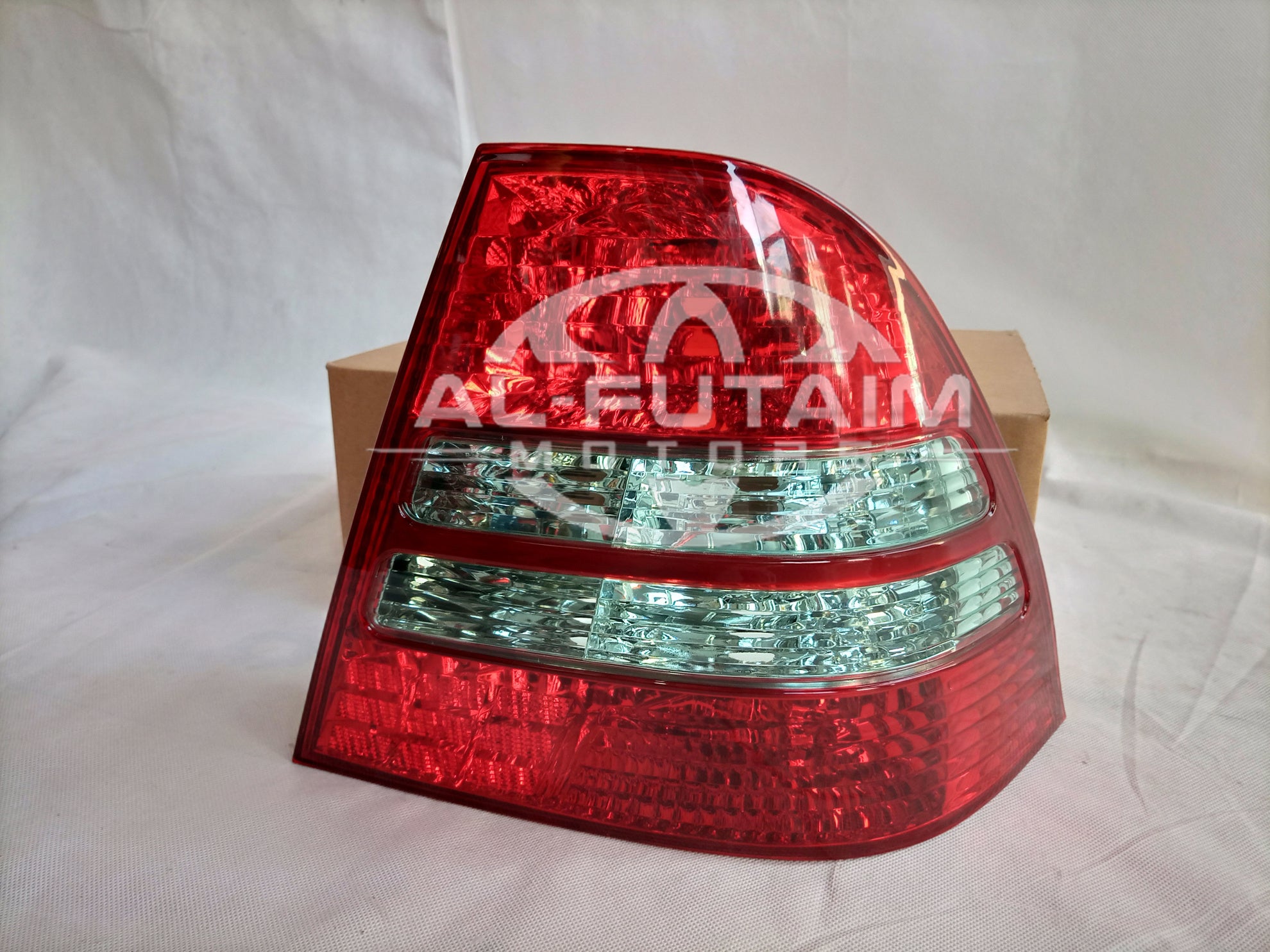 Toyota Corolla X 2002-04 Tail Light